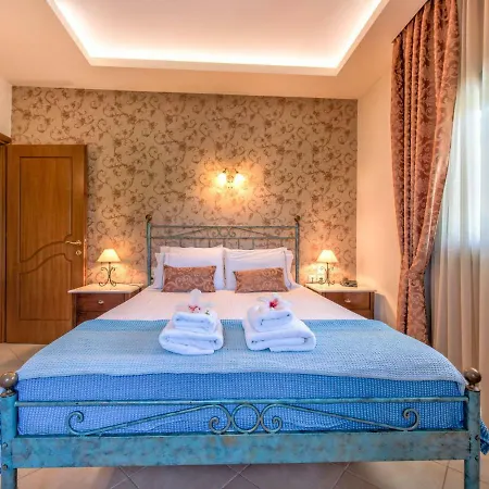 Nyaraló Holiday Deluxe With Private Pool Lithakiá